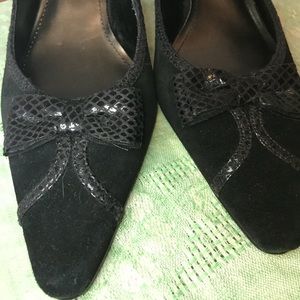 Black Suede Leather Slingback Pumps